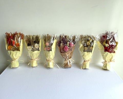 ACC0111-18 Dried Flower Bouquet 23x 45cm 6 Styles | ARTISTIC GREENERY