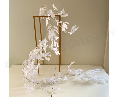 HP0070 Faux Willow Garland 180cm White Vines | ARTISTIC GREENERY