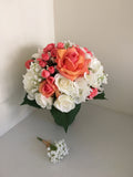 Round Bouquet - Orange & White