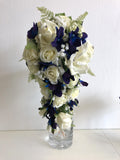 Bride's teardrop bouquet