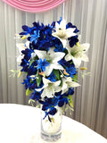 Teardrop Bouquet - Blue & White - Anthea D