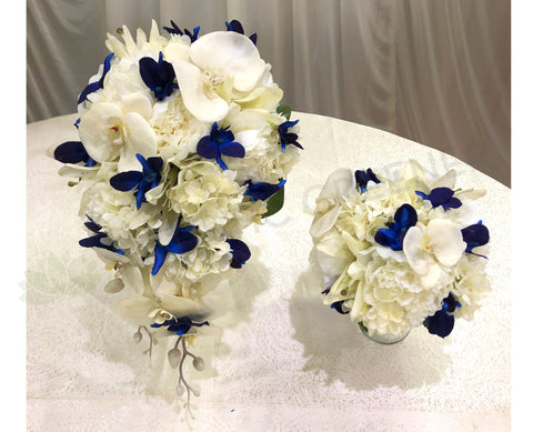 Teardrop Bouquet - Blue & White - Priscilla S