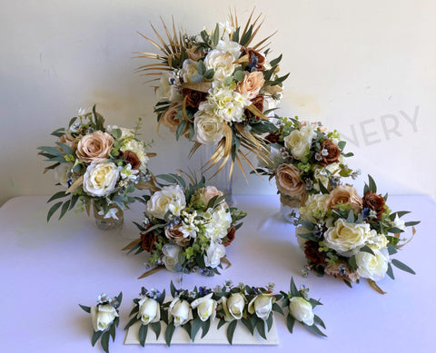 Teardrop Bouquet - Cream Brown & Gold - Rachel M