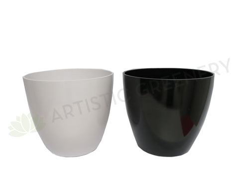 Plastic Round Pot Plain - Black / White