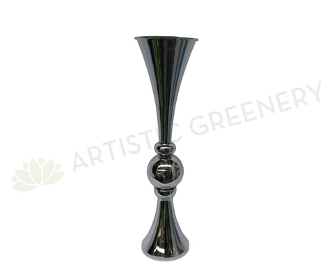 For Hire - Silver Wedding Centrepiece / Vase