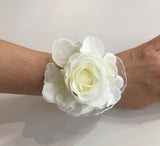 Round Bouquet - White - Tarrsha W