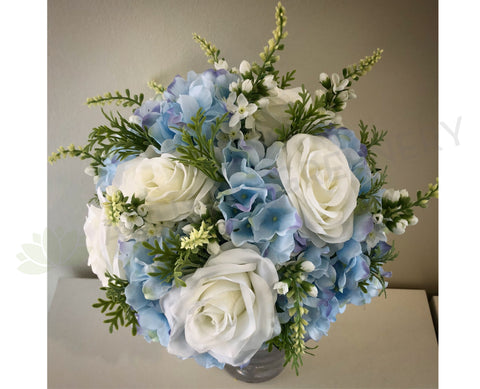 Round Bouquet - Blue & White - Tanya M